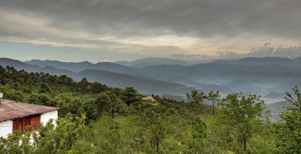 Vamoose Eco Lodge Chevron Kausani Kültér fotó