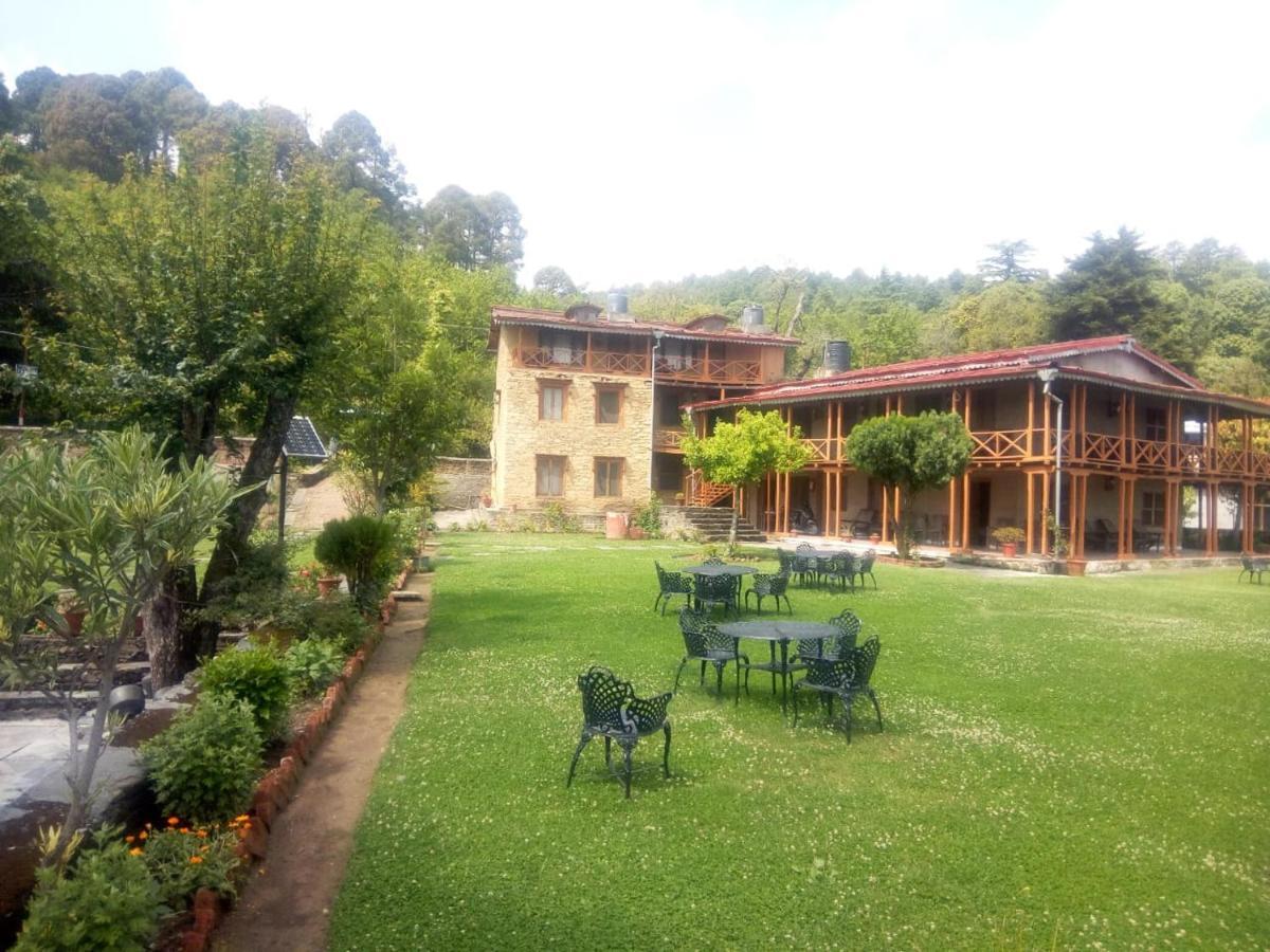 Vamoose Eco Lodge Chevron Kausani Kültér fotó