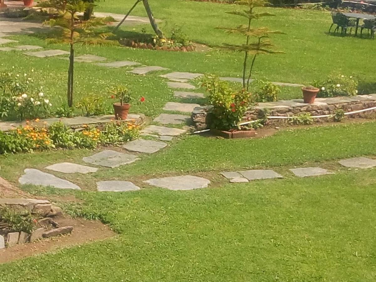 Vamoose Eco Lodge Chevron Kausani Kültér fotó