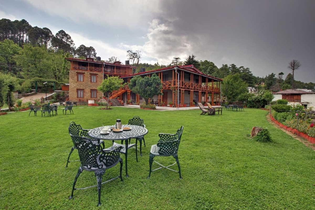 Vamoose Eco Lodge Chevron Kausani Kültér fotó